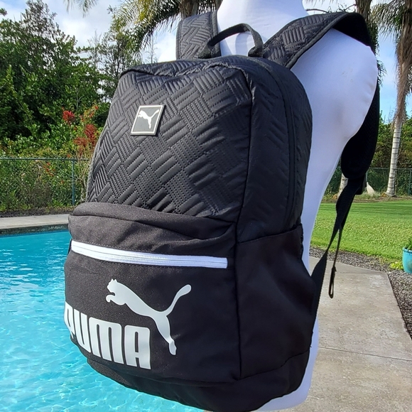 Puma 18.5" Sidelines Backpack - Black/White - Picture 4 of 17